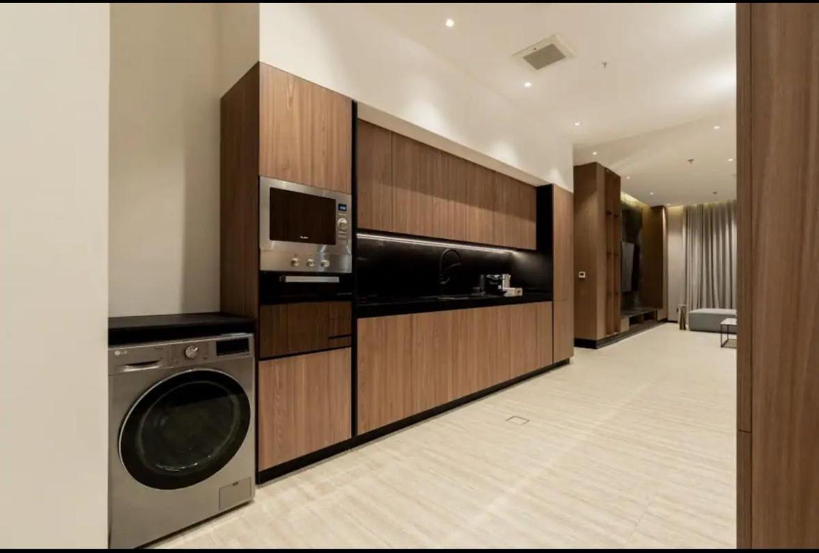 Hometel - Hittin Boulevard Apartemen *