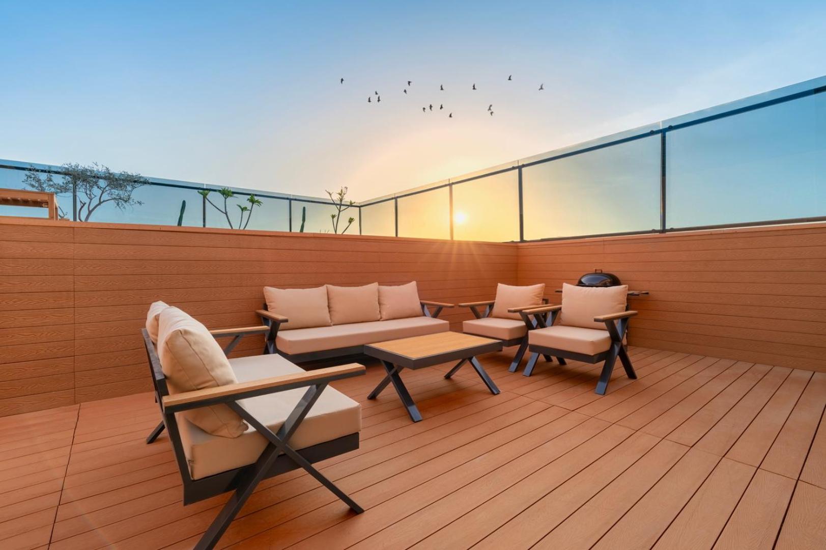 Hometel - Hittin Boulevard Apartemen